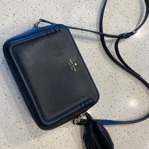 Kate spade crossbody perfect condition